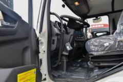 东风商用车 天锦KR 星辰版 225马力 4X2 7.7米厢式载货车