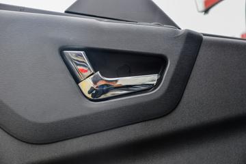 �������ó� ���KR �ǳ��� 225���� 4X2 7.7����ʽ�ػ���ͼƬ