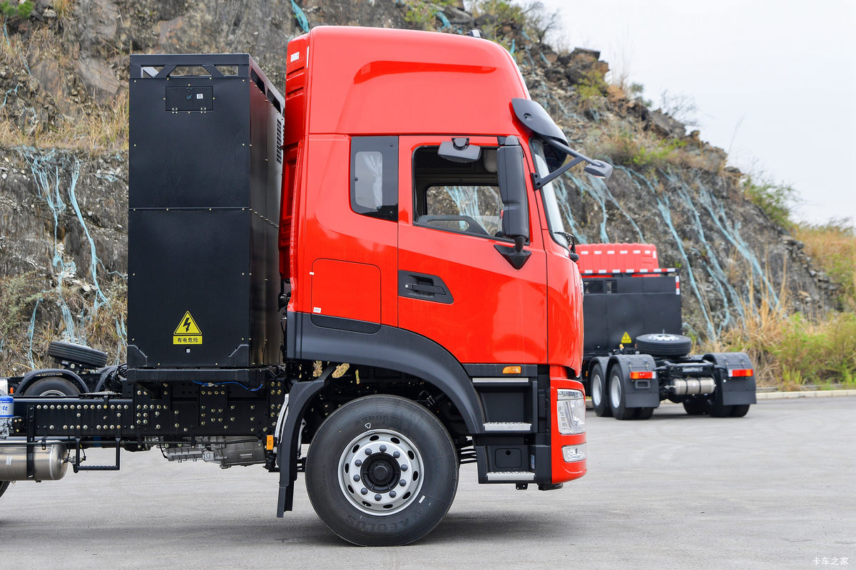 ó KL ذ 6X4 ʽ綯ǣ350kWh
