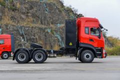 东风商用车 天龙KL 标载版 6X4 换电式纯电动牵引车350kWh