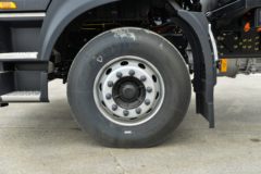 东风商用车 天龙KL 标载版 6X4 换电式纯电动牵引车350kWh