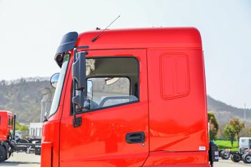 ����ʮͨ ��� 245���� 4X2 ƽ�����䳵(STQ5188TPBN6)ͼƬ