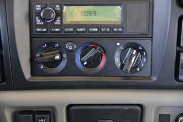 ����ʮͨ ��� 245���� 4X2 ƽ�����䳵(STQ5188TPBN6)ͼƬ