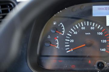 ����ʮͨ ��� 245���� 4X2 ƽ�����䳵(STQ5188TPBN6)ͼƬ