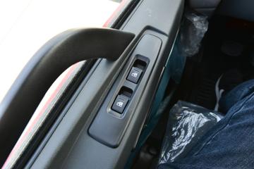 ����ʮͨ ��� 245���� 4X2 ƽ�����䳵(STQ5188TPBN6)ͼƬ