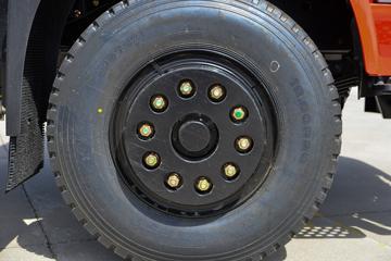 ����ʮͨ ��� 245���� 4X2 ƽ�����䳵(STQ5188TPBN6)ͼƬ