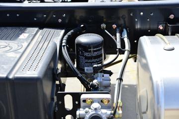 ����ʮͨ ��� 245���� 4X2 ƽ�����䳵(STQ5188TPBN6)ͼƬ