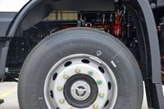 东风商用车 天锦KR 4X2 纯电动洗扫车(EQ5180TXSBEVS)160kWh