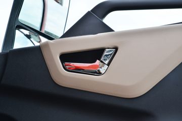 �������ó� ����KL�ؿ� ����� 460���� 6X4 Σ��Ʒǣ����(����14��)(Һ��)ͼƬ