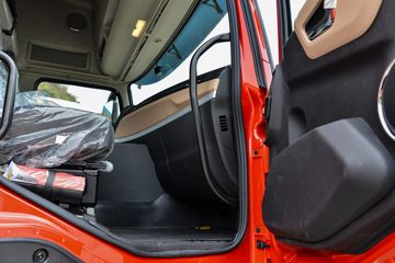 �������ó� ����KL�ؿ� ����� 460���� 6X4 Σ��Ʒǣ����(����14��)(Һ��)ͼƬ