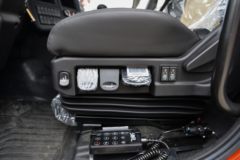 东风商用车 天龙KL重卡 传奇版 460马力 6X4 危险品牵引车(东风14档)(液缓)(DFH4250D4)