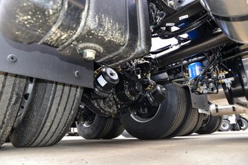 �������ó� ����KL�ؿ� ����� 460���� 6X4 Σ��Ʒǣ����(����14��)(Һ��)ͼƬ