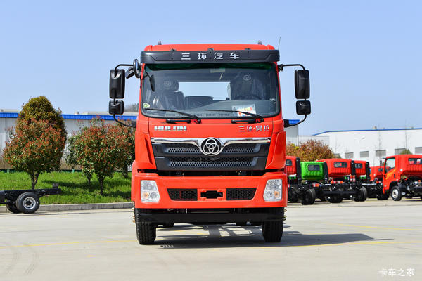 三环十通 昊龙 豪华版 270马力 6X2 6.8米厢式载货车(STQ5247XXYD6)