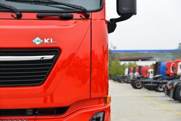 �������ó� ����KL�ؿ� 500���� 4X2 LNG�Զ���ǣ����(Һ��)ͼƬ