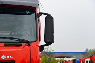 �������ó� ����KL�ؿ� 500���� 4X2 LNG�Զ���ǣ����(Һ��)ͼƬ