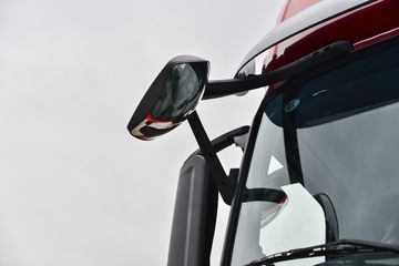 �������ó� ����KL�ؿ� 500���� 4X2 LNG�Զ���ǣ����(Һ��)ͼƬ