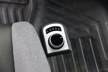 �������ó� ����KL�ؿ� 500���� 4X2 LNG�Զ���ǣ����(Һ��)ͼƬ