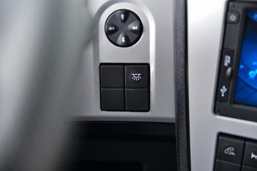 �������ó� ����KL�ؿ� 500���� 4X2 LNG�Զ���ǣ����(Һ��)ͼƬ