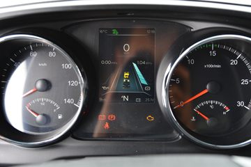 �������ó� ����KL�ؿ� 500���� 4X2 LNG�Զ���ǣ����(Һ��)ͼƬ