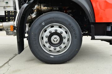 �������ó� ����KL�ؿ� 500���� 4X2 LNG�Զ���ǣ����(Һ��)ͼƬ