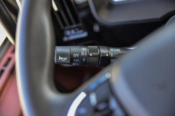 ����ʮͨ ����� 240���� 4X2 ƽ�����䳵(STQ5188TPBN6)ͼƬ