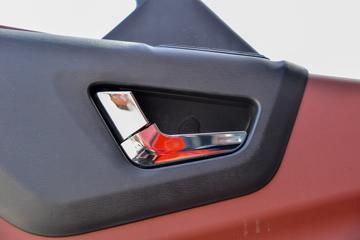 ����ʮͨ ����� 240���� 4X2 ƽ�����䳵(STQ5188TPBN6)ͼƬ