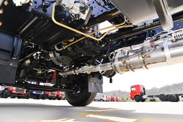 ����ʮͨ ����� 240���� 4X2 ƽ�����䳵(STQ5188TPBN6)ͼƬ