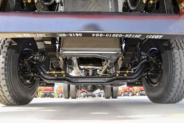 ����ʮͨ ����� 240���� 4X2 ƽ�����䳵(STQ5188TPBN6)ͼƬ