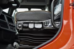 东风商用车 天龙KL重卡 480马力 6X4 LNG牵引车(液缓)