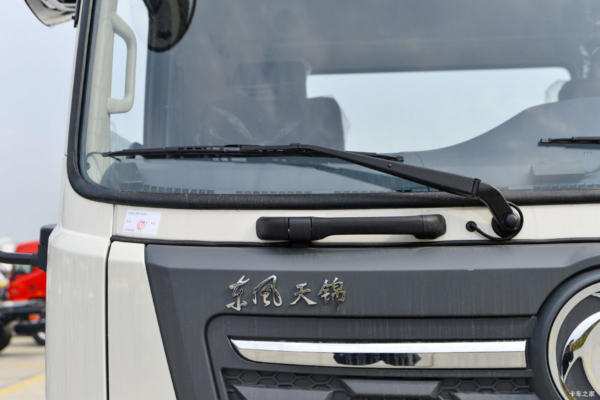 ó VR 210 4X2 6.2ʽػ(DFH5180XXYBX2)                                                