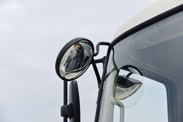 ó VR 210 4X2 6.2ʽػ(DFH5180XXYBX2)ͼƬ