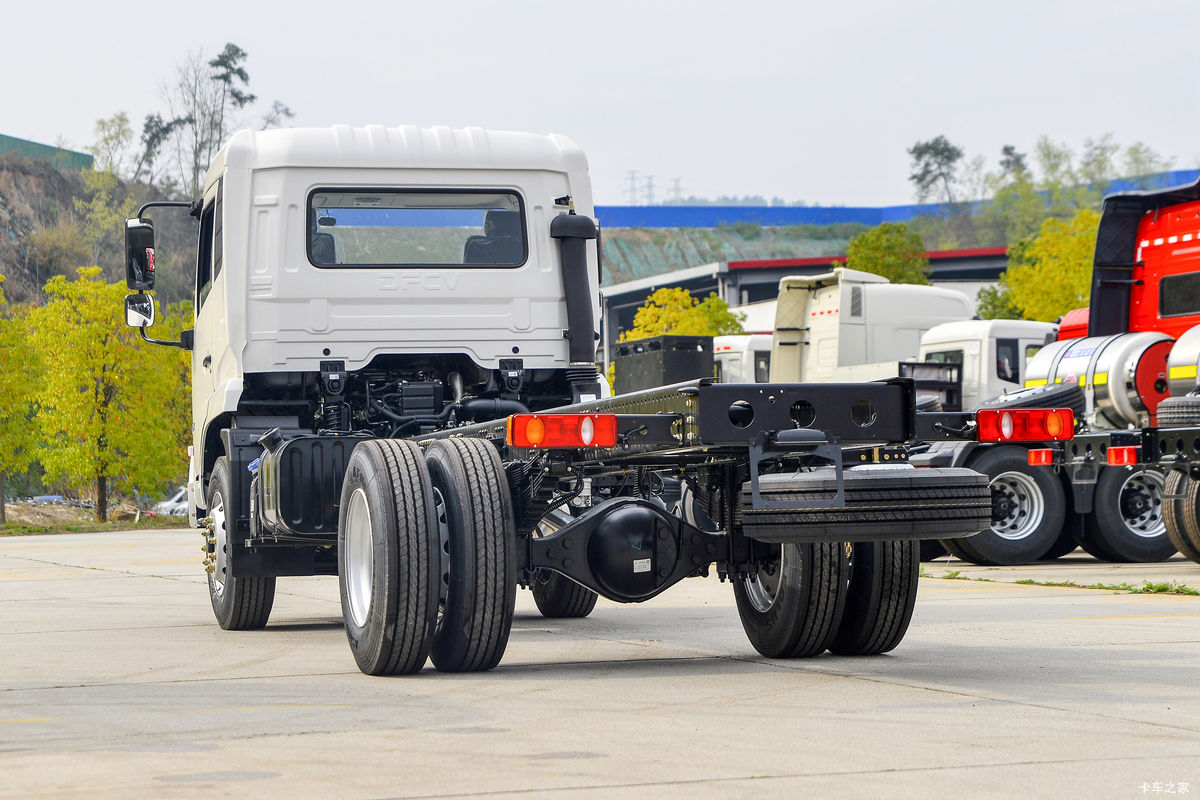 ó VR 210 4X2 6.2ʽػ(DFH5180XXYBX2)                                                