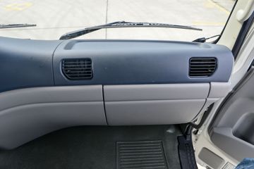 �������ó� ���VR 210���� 4X2 6.2����ʽ�ػ���ͼƬ