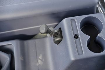 �������ó� ���VR 210���� 4X2 6.2����ʽ�ػ���ͼƬ