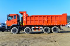 东风商用车 天龙KC重卡 擎天版 465马力 8X4 6.8米自卸车(国六)