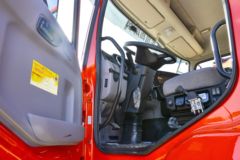 东风商用车 天龙KC重卡 擎天版 465马力 8X4 6.8米自卸车(国六)