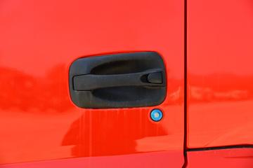 ����ʮͨ ��� 300���� 6X4 �泵�������䳵(ʮͨ��)(STQ5248JSQS6)ͼƬ