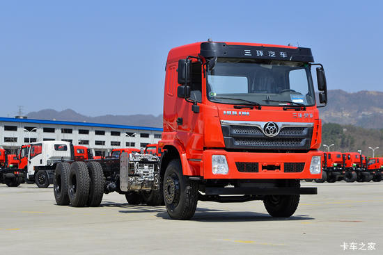 ����ʮͨ ��� 300���� 6X4 �泵�������䳵(ʮͨ��)(STQ5248JSQS6)