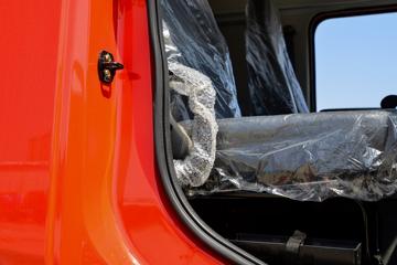 ����ʮͨ ��� 300���� 6X4 �泵�������䳵(ʮͨ��)(STQ5248JSQS6)ͼƬ