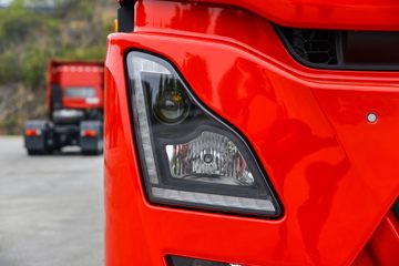 �������ó� ����KL�ؿ� 530���� 6X4 LNGǣ����(Һ��)(DFH4250D13)ͼƬ