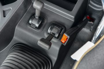 �������ó� ����KL�ؿ� 530���� 6X4 LNGǣ����(Һ��)(DFH4250D13)ͼƬ