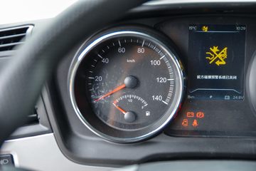 �������ó� ����KL�ؿ� 530���� 6X4 LNGǣ����(Һ��)(DFH4250D13)ͼƬ