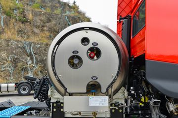 �������ó� ����KL�ؿ� 530���� 6X4 LNGǣ����(Һ��)(DFH4250D13)ͼƬ