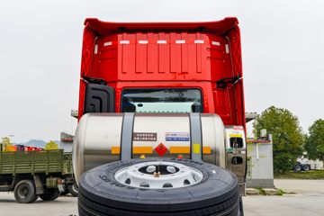 �������ó� ����KL�ؿ� 530���� 6X4 LNGǣ����(Һ��)(DFH4250D13)ͼƬ