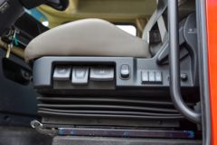 东风商用车 天龙旗舰KX 嵘耀版 520马力 6X4 牵引车(速比3.64)