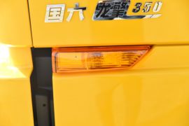 东风天龙KL&nbsp;洒水车/喷洒车外观图片