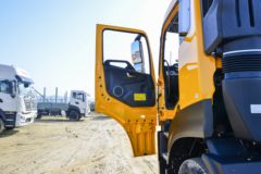 东风商用车 天龙KL 350马力 8X4 绿化喷洒车(EQ5310GPSSDF6)
