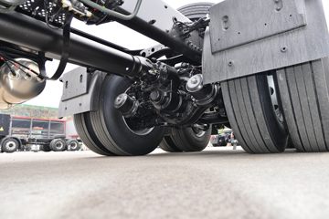 �������ó� �����콢KX ���߰� 580���� 6X4 LNG�Զ���ǣ����(Һ��)(DFH4250C17)ͼƬ