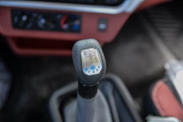 ����ʮͨ ����� 270���� 6X4 �泵�������䳵(ʮͨ��)(STQ5248JSQS6)ͼƬ