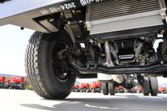 三环十通 新创客 200马力 4X2 随车起重运输车(十通牌)